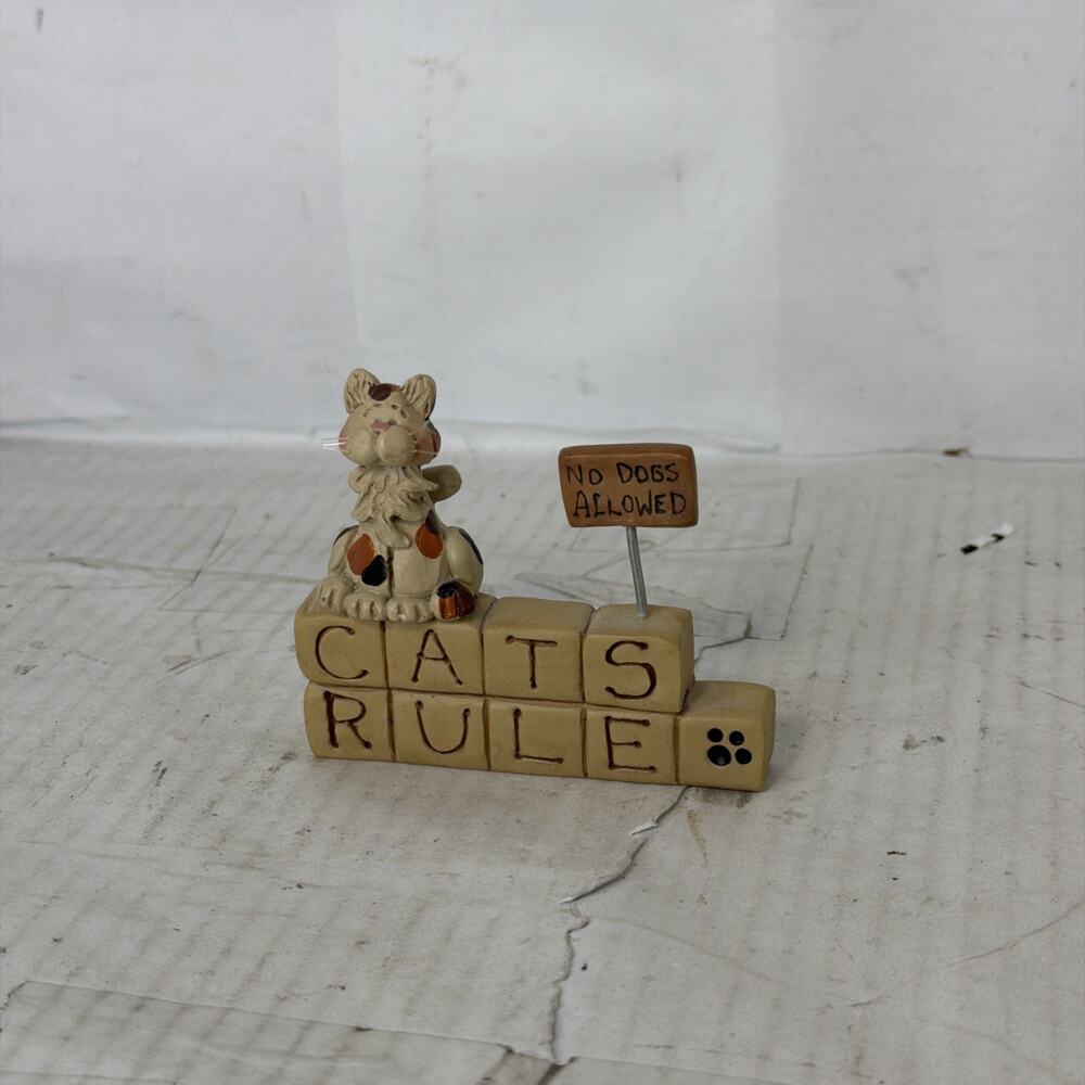 Blossom Bucket Suzi Cats Rule No Dogs Allowed Figurine 3.5 inch